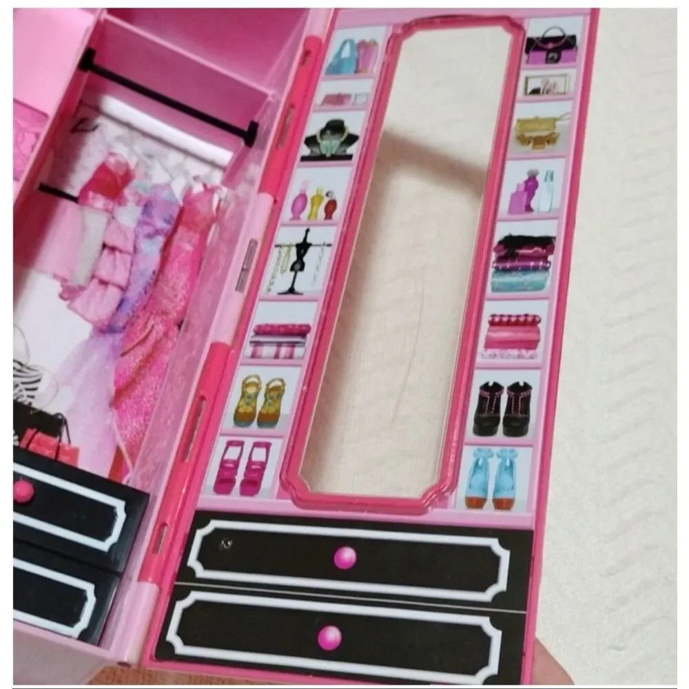 Barbie Closet Carrying Case Clothing Shoes Accessories Pink Wardrobe Fashion